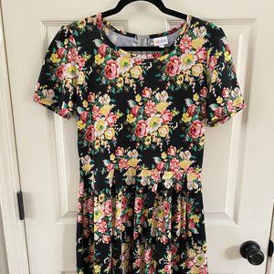LuLaRoe Amelia